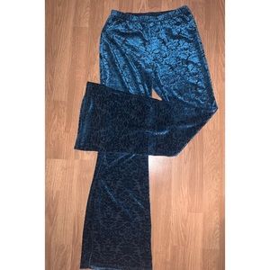 Wrangler velvet bell bottom pants